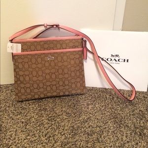 💕Coach File Cross Body Bag NWT 💕