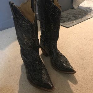 Corral Vintage Cowboy Boots