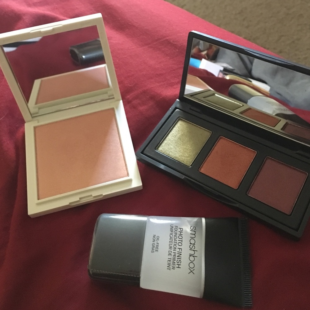 Makeup bundle - Picture 4 of 4