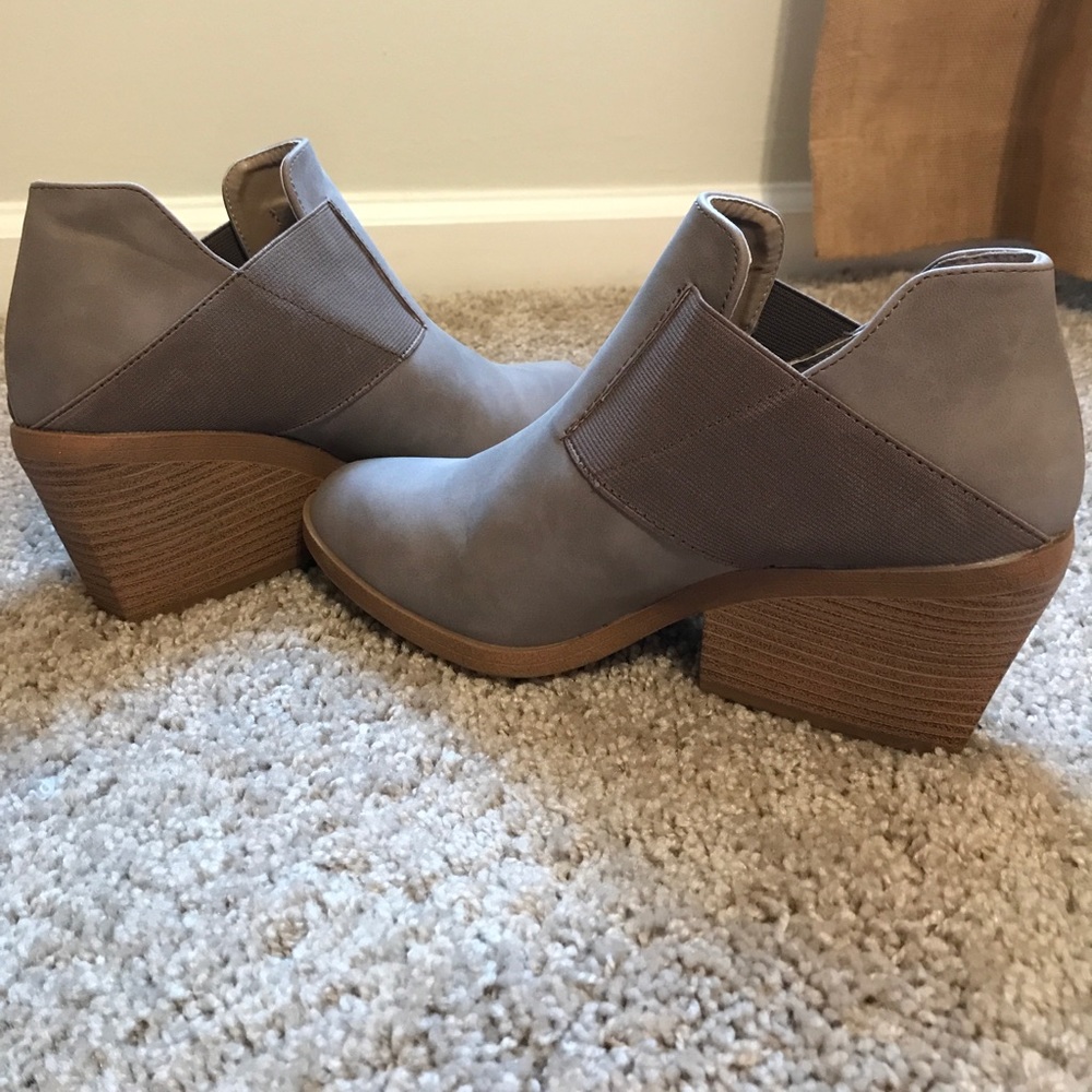 Grey booties