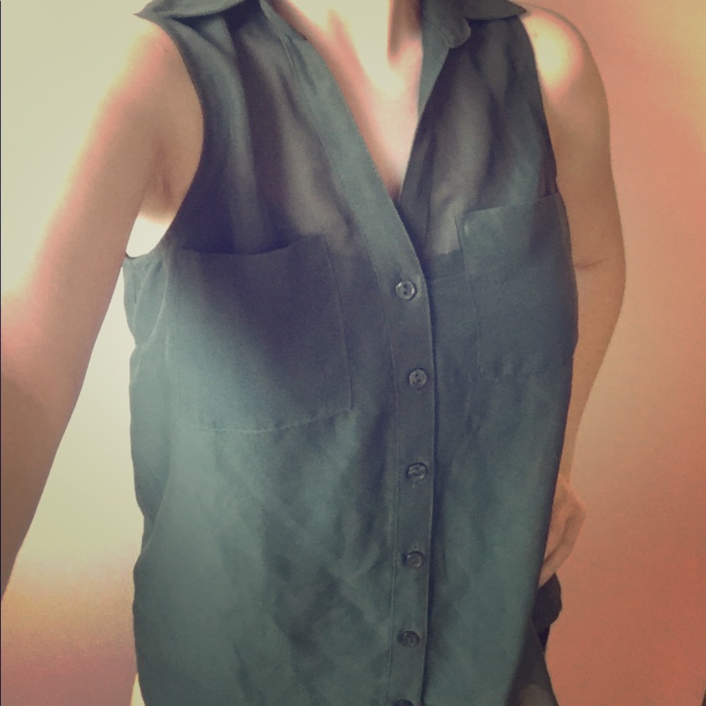 Sheer button up green tank
