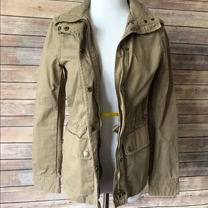 Utility jacket. Medium khaki tan. XS