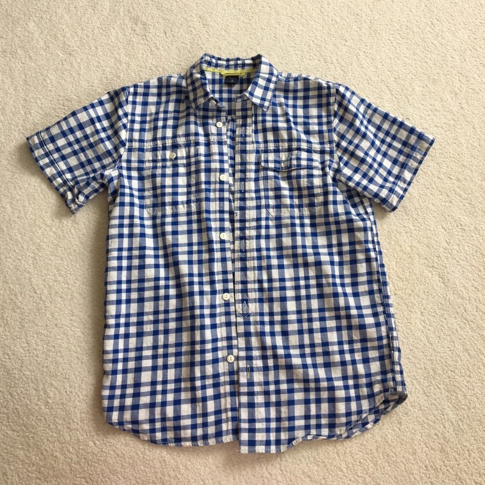 Gap kids short sleeved button down shirt