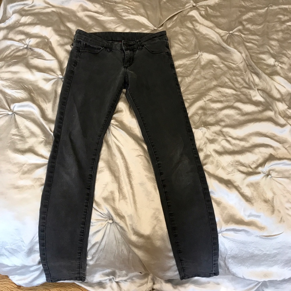 Black skinny jeans