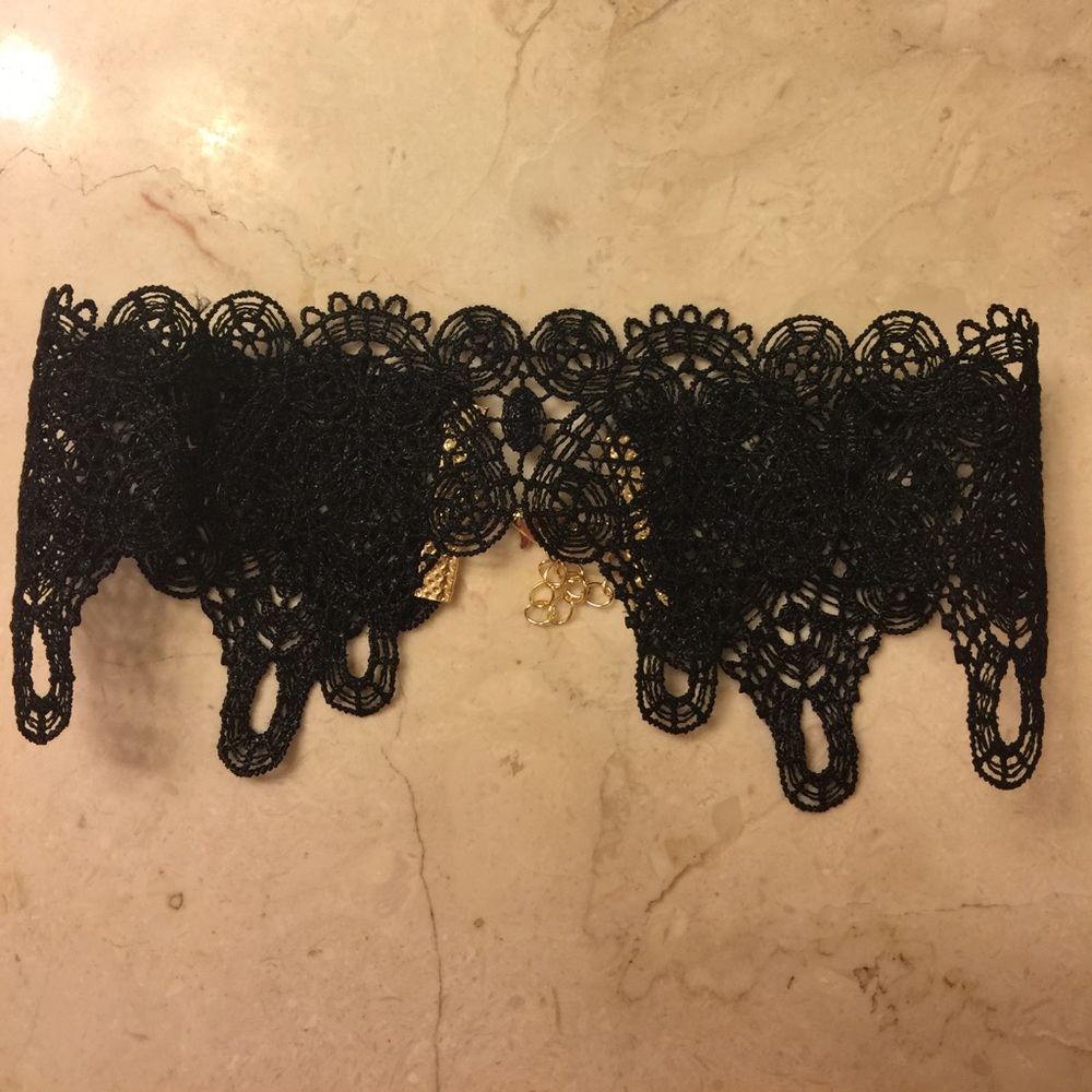 Gorgeous Victorian black lace choker