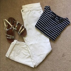 White skinny boyfriend jeans