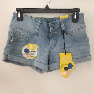 Brand New jean shorts