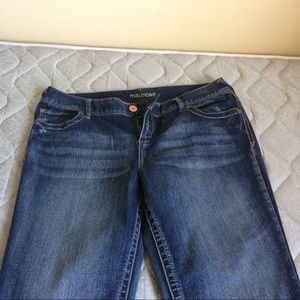 Maurices jeans