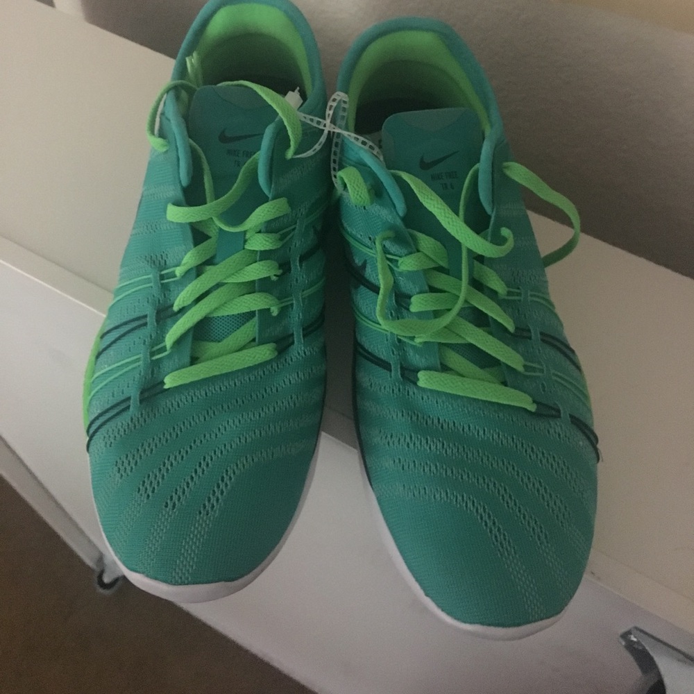 Nike free TR 6