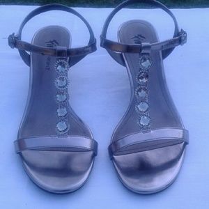 Pewter kitten heel
