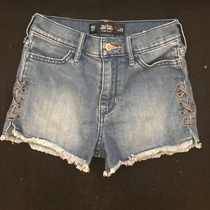 Hollister high-waisted short shorts