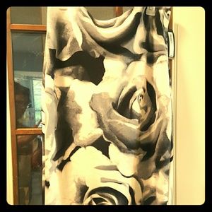 Floral pencil skirt NWT