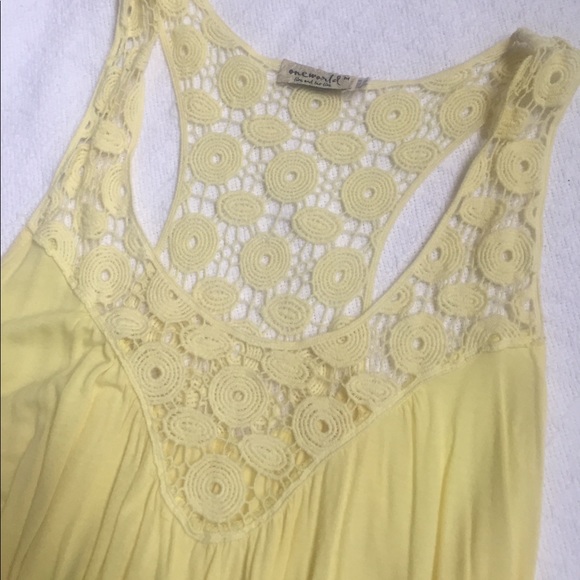 Top - Picture 2 of 3