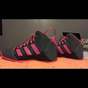 Never used women's adidas basketball shoes