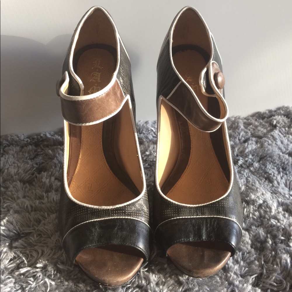 L.A.M.B peep toe heels ❤️❤️❤️❤️❤️