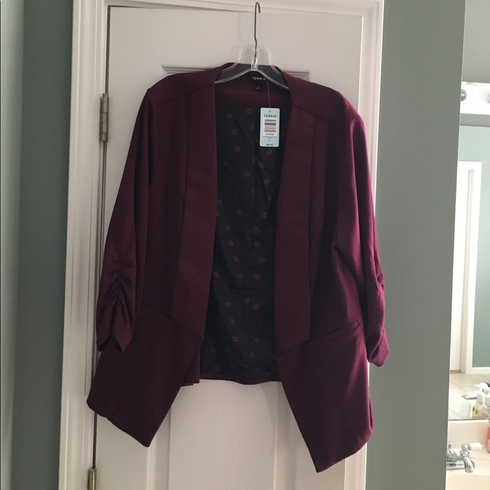 Torrid Blazer. Burgundy Size 2 with ruched sleeves