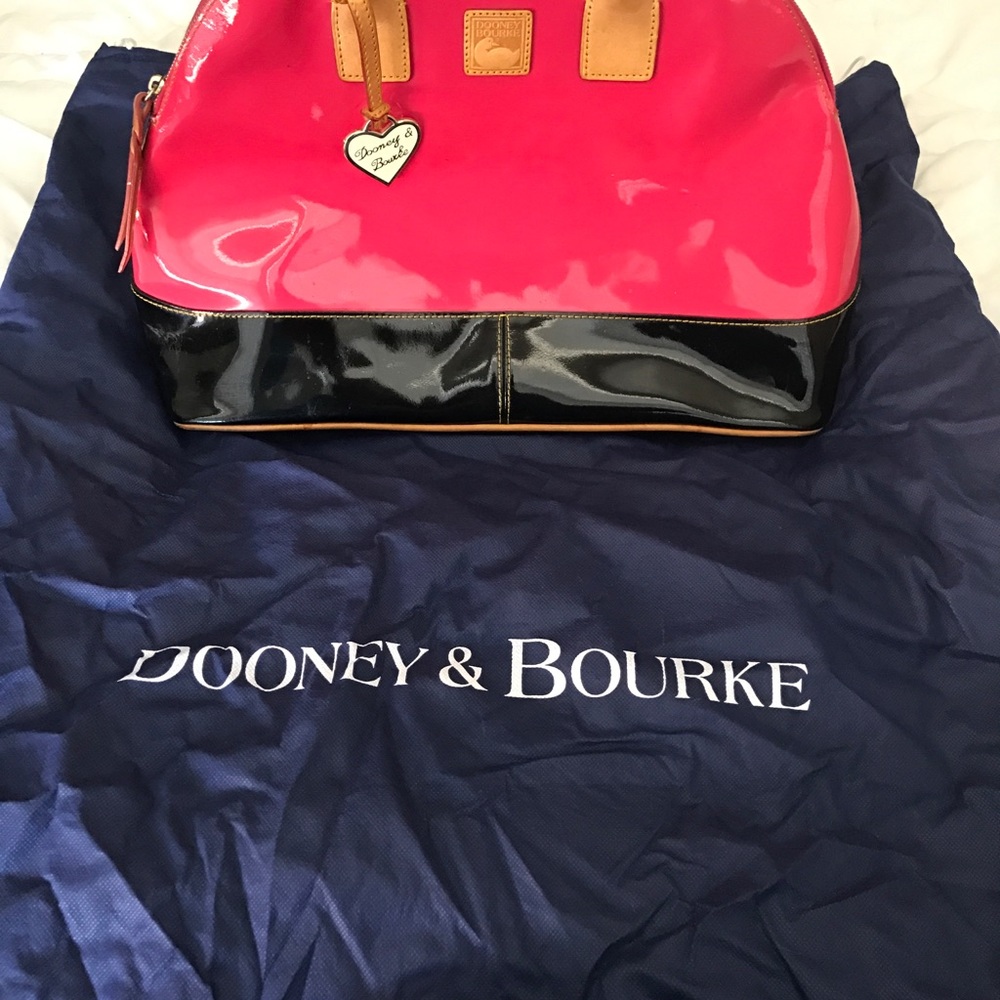 Dooney & Bourke