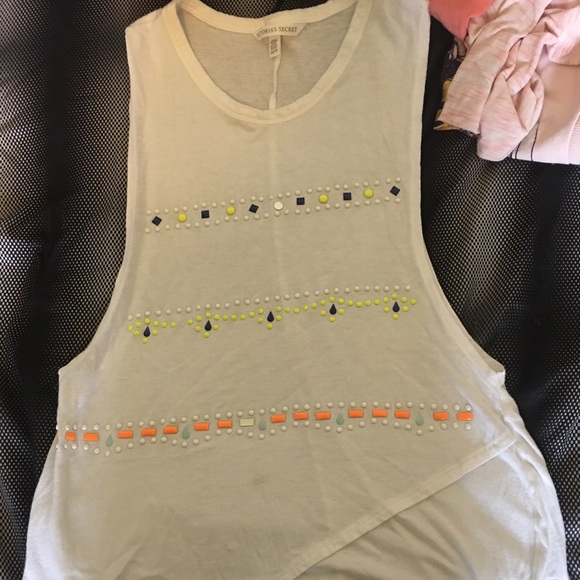 Victoria's Secret tank top never worn - Picture 1 of 1