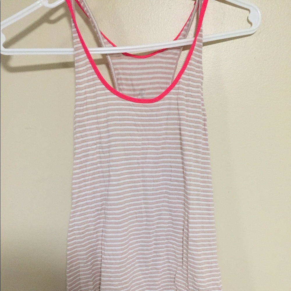 Lululemon tank top