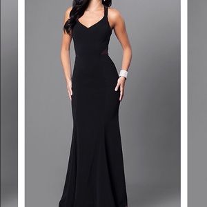 V-neck long mermaid prom dress