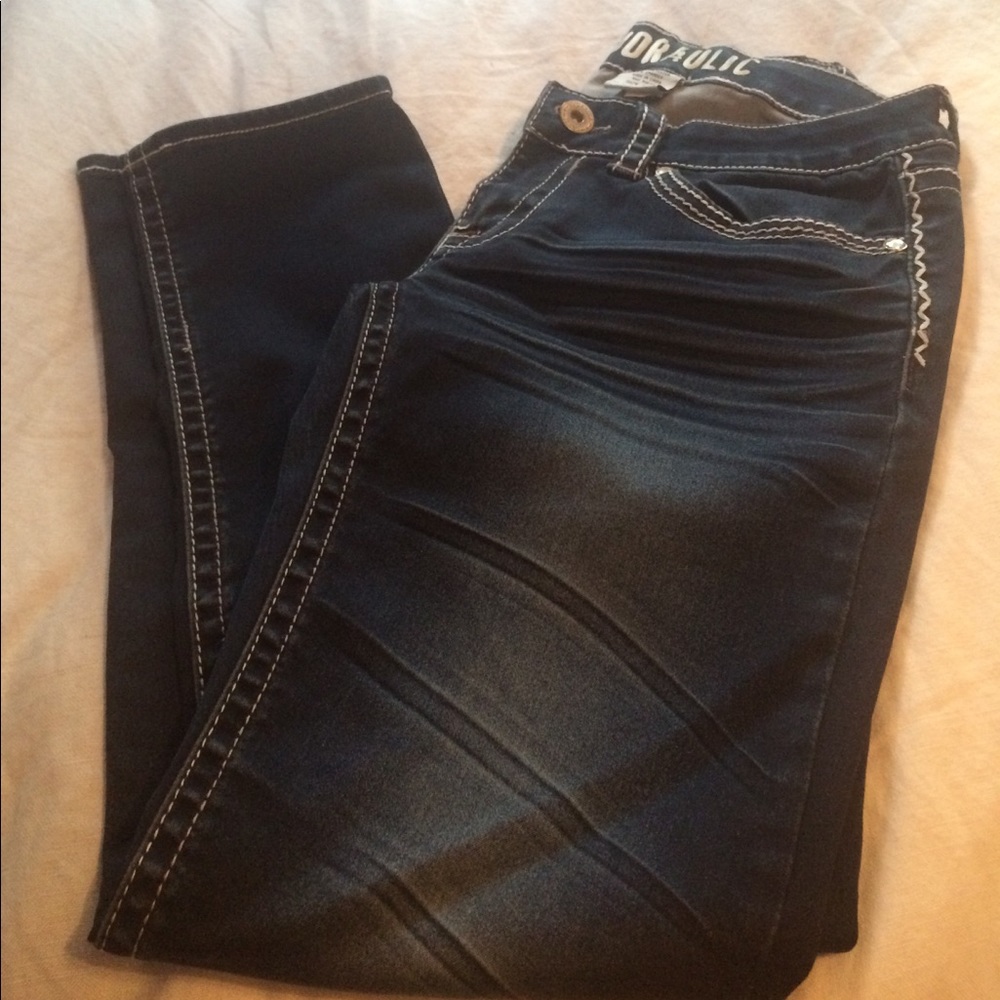 Hydraulic stretch capris