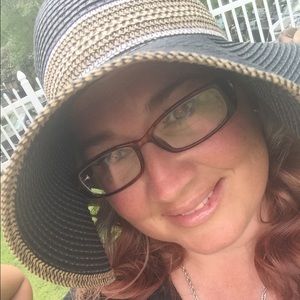 Meet your Posher, January