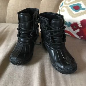 Steve Madden rain/snow boots for kids
