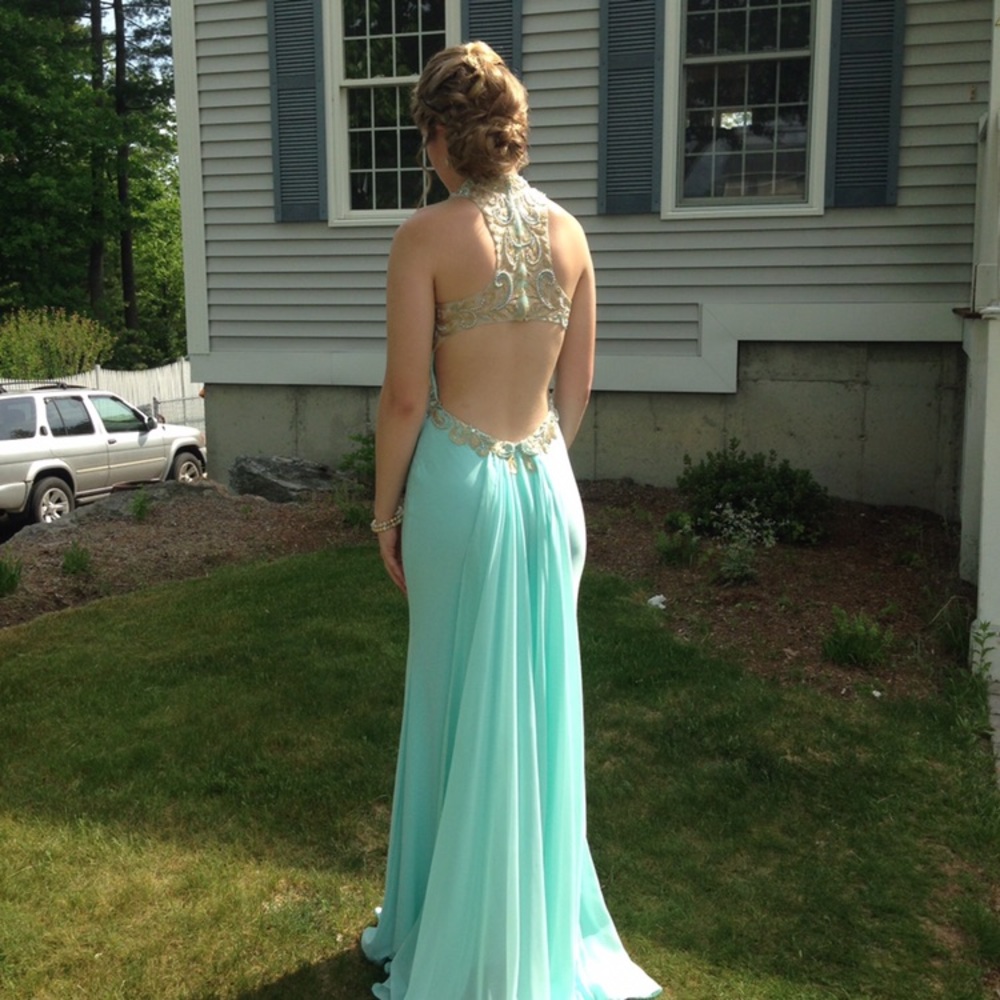 Prom dress season!!