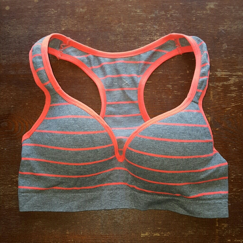 •Sports Bra•