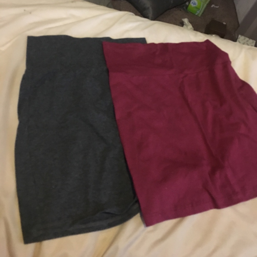 GREY AND MAROON PENCIL MINI SKIRT BUNDLE