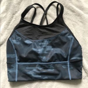 LULULEMON HIGH NECK CROP