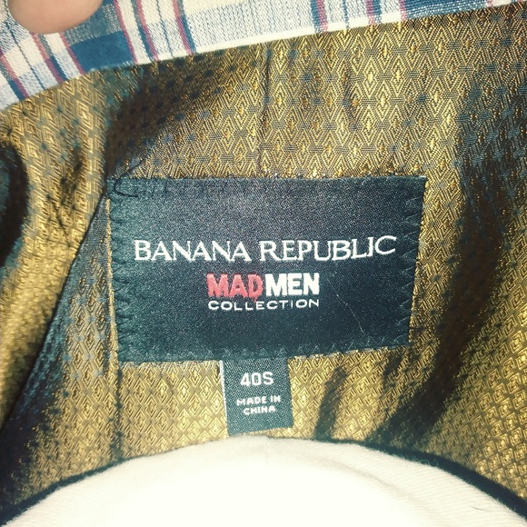 Jackets - Picture 3 of 4