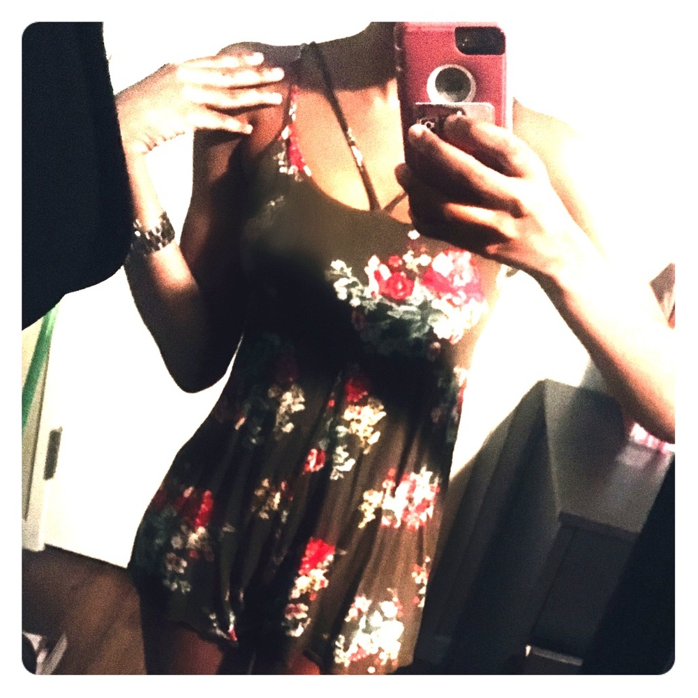 Babydoll romper. Olive green with flowers