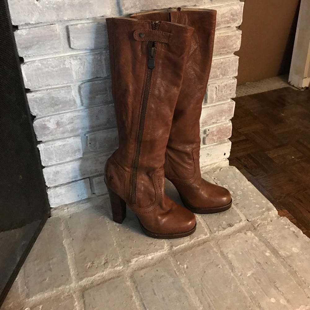 EUC Frye Donna snap tall boots