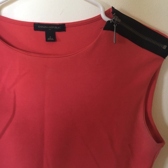 Banana Republic Coral Dress - Picture 2 of 4