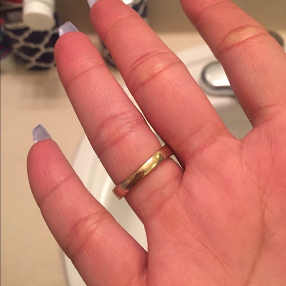 Ring - Picture 2 of 2