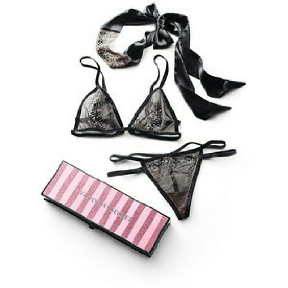 Victoria's Secret Embellished Bra Set NWT