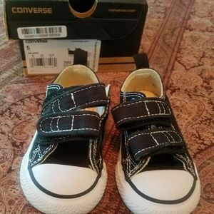 Kid's shoes