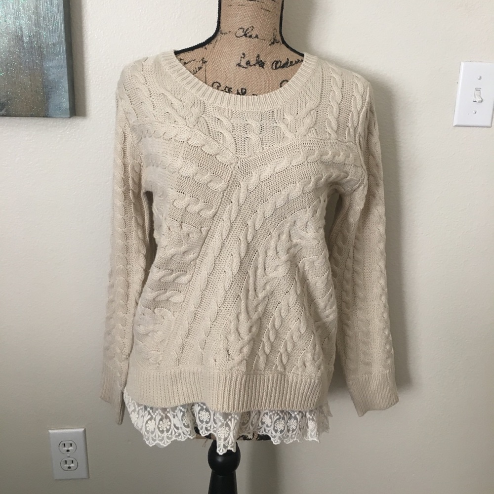 🖐SOLD🖐Cream sweater