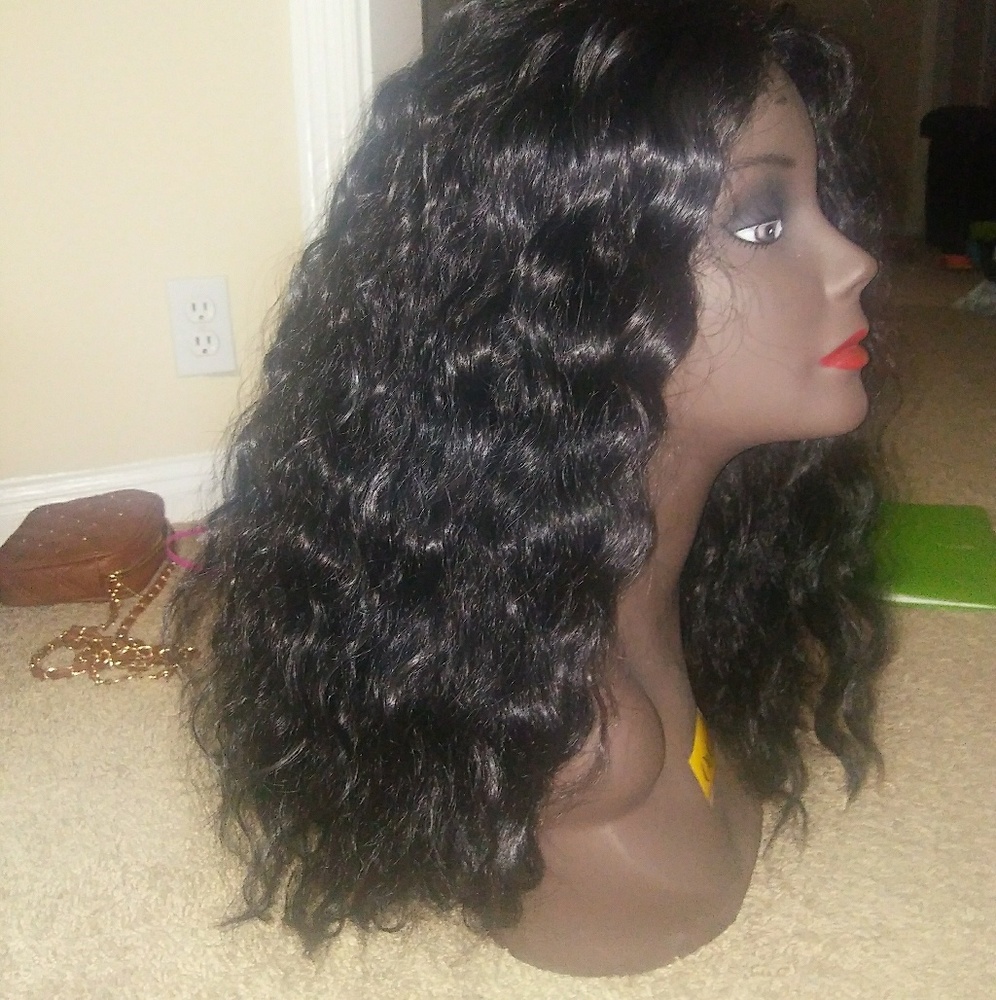 Customized wavy wig