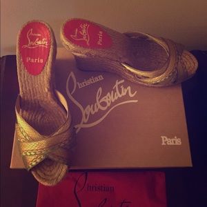 💋Christian Louboutin Wedges