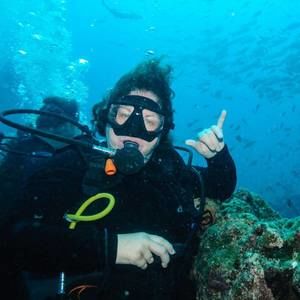 Meet your Posher, Acaysha