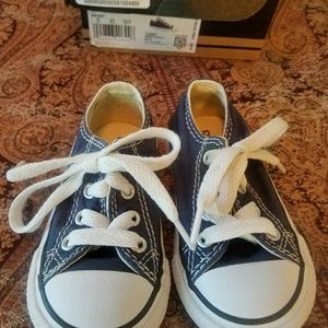 Kids' shoes