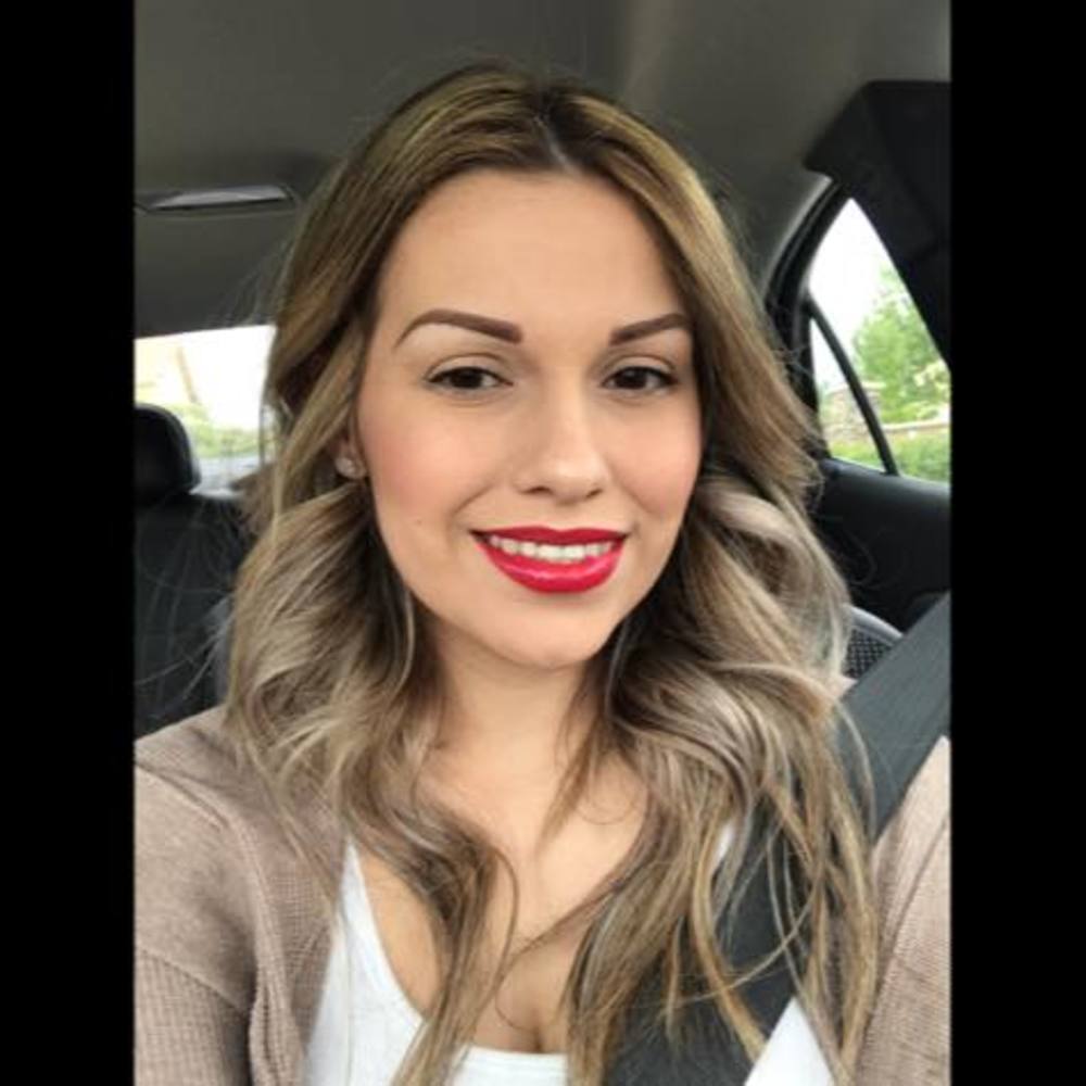 Meet your Posher, Carmelita