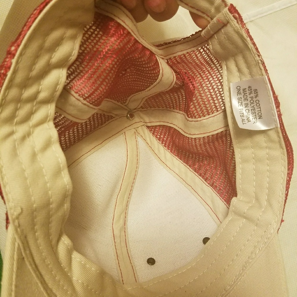 Unisex cap. - Picture 3 of 3