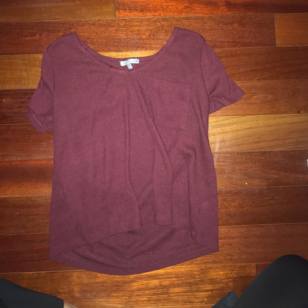 maroon pocket top
