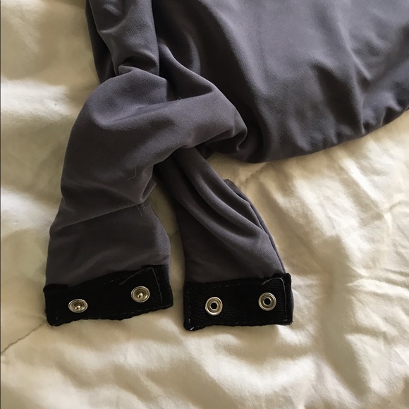 off the shoulder // bodysuit - Picture 5 of 5