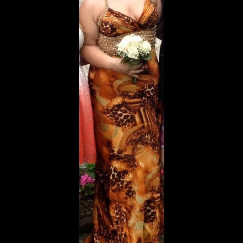 Beautiful cheetah Jovani prom dress