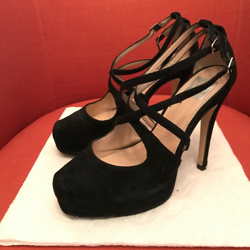 Dolce Vita Strappy Black Heels