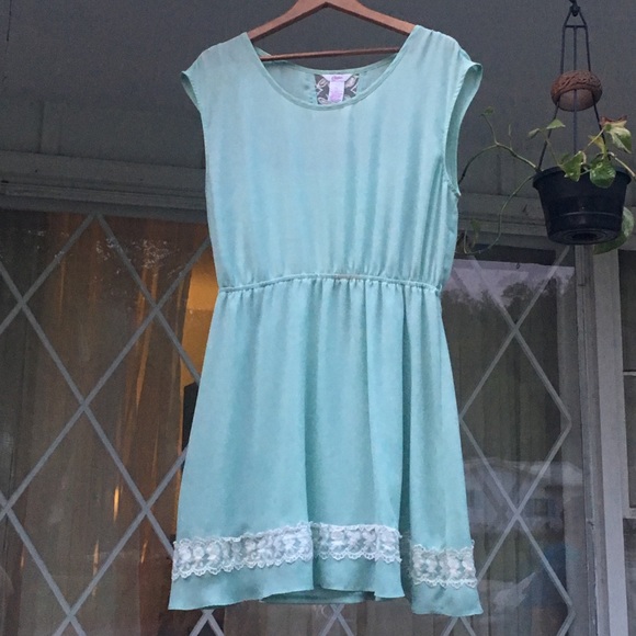 Candies Baby Doll Dress NWOT - Picture 4 of 4